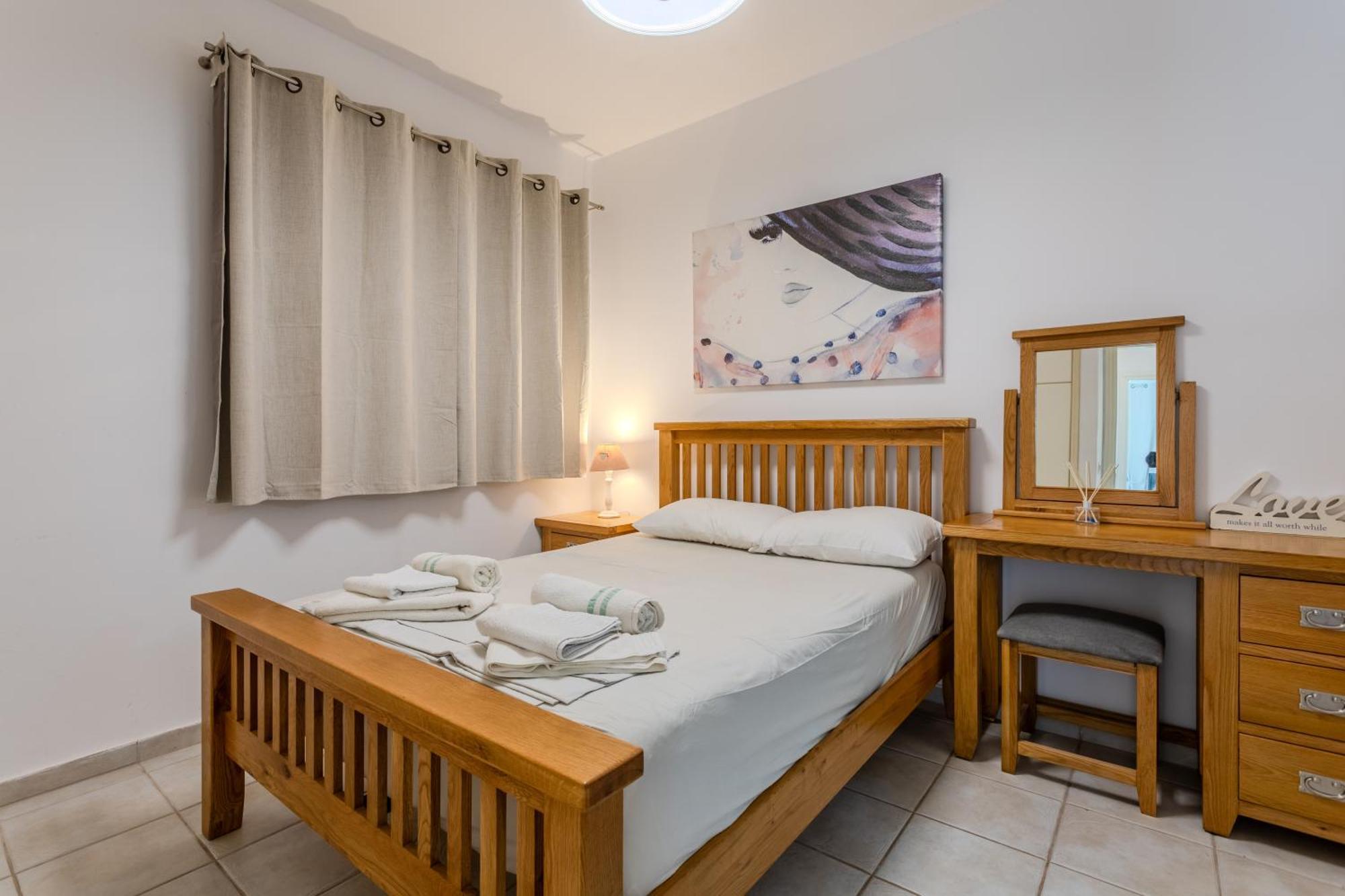 H&O Limnaria Elegance Pool View Apartment Paphos Exterior photo