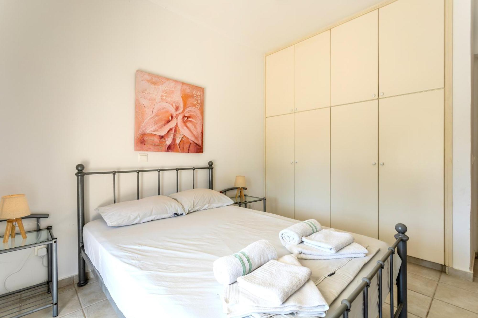 H&O Limnaria Elegance Pool View Apartment Paphos Exterior photo